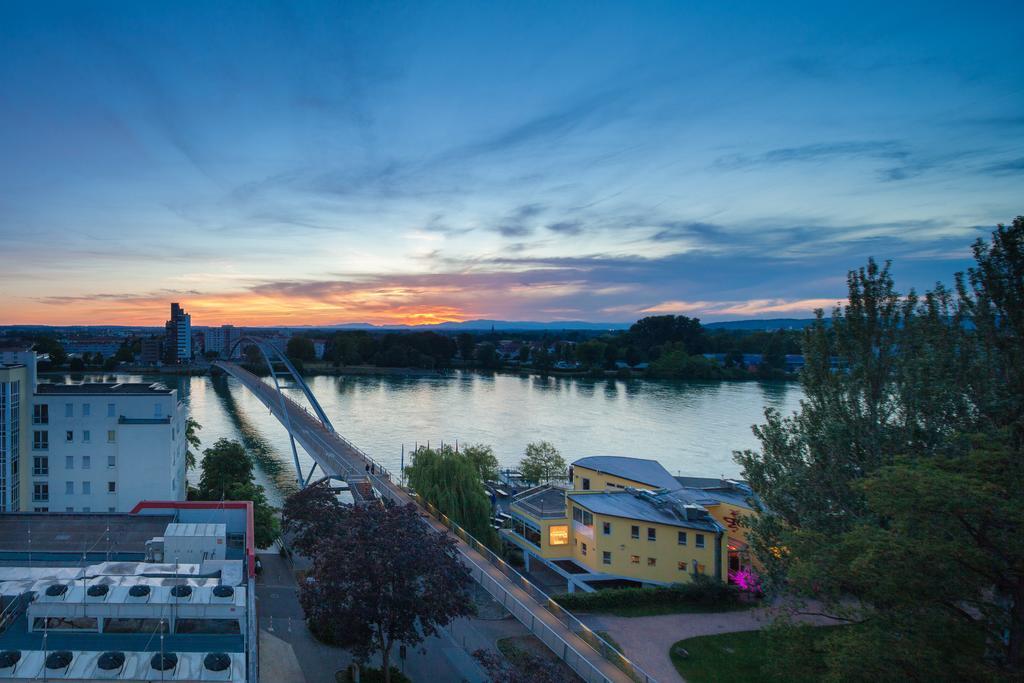 Maximilian Hotel & Apartments Weil Am Rhein / Basel Bagian luar foto